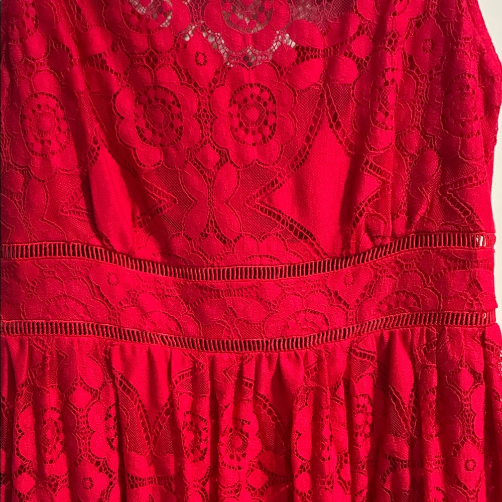 Francesca’s Miami NWT Elegant Red Lace Maxi Dress - Picture 11 of 12